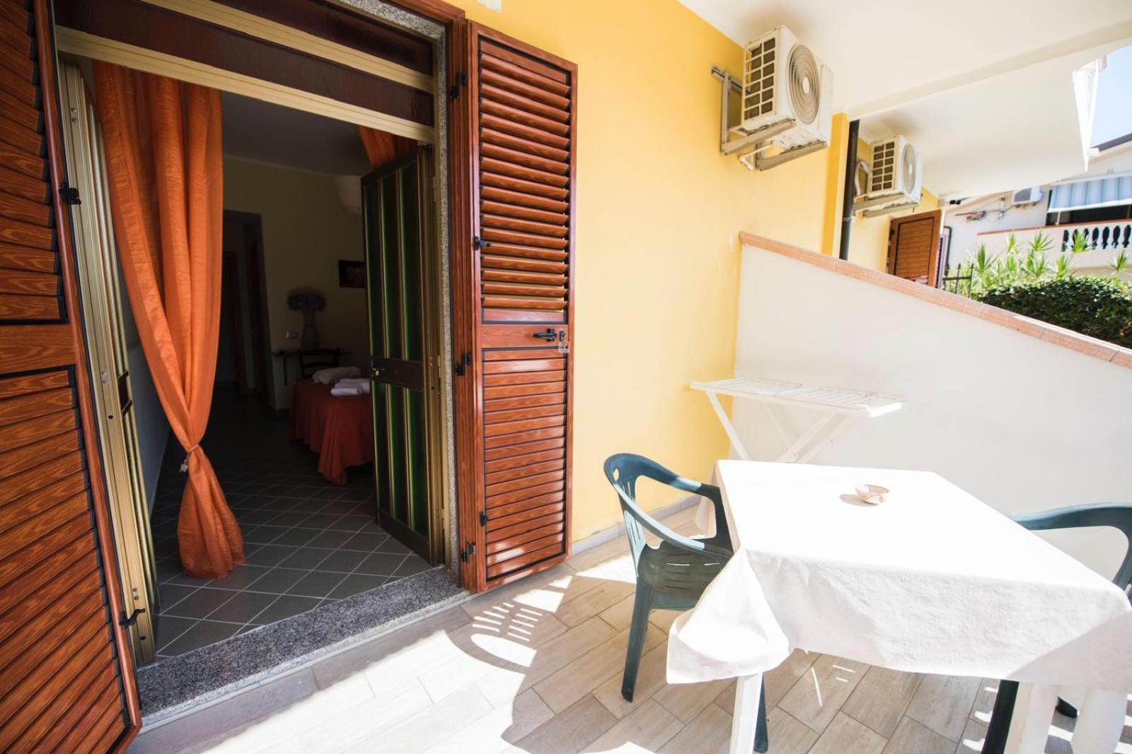 B&B Casa Cosmano บรังกาเลโอเน มารีนา ภายนอก รูปภาพ
