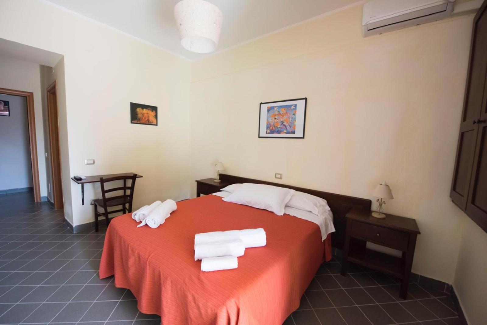 B&B Casa Cosmano บรังกาเลโอเน มารีนา ภายนอก รูปภาพ