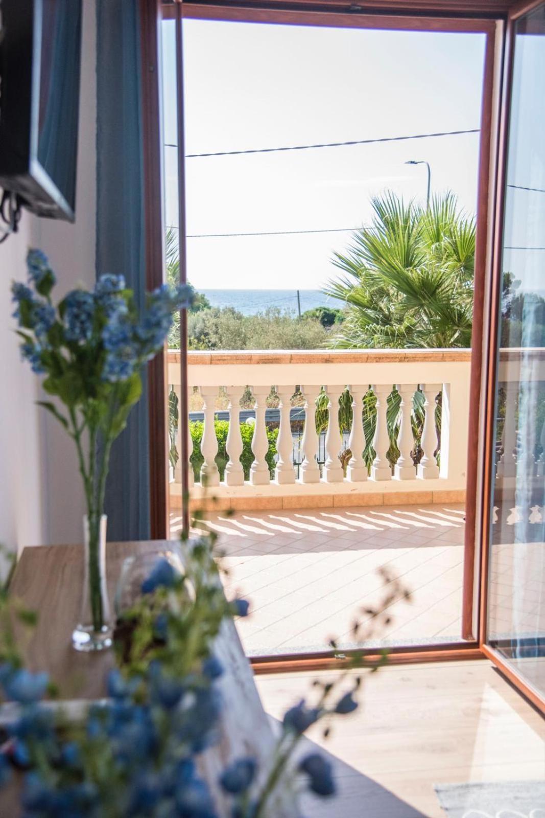 B&B Casa Cosmano บรังกาเลโอเน มารีนา ภายนอก รูปภาพ