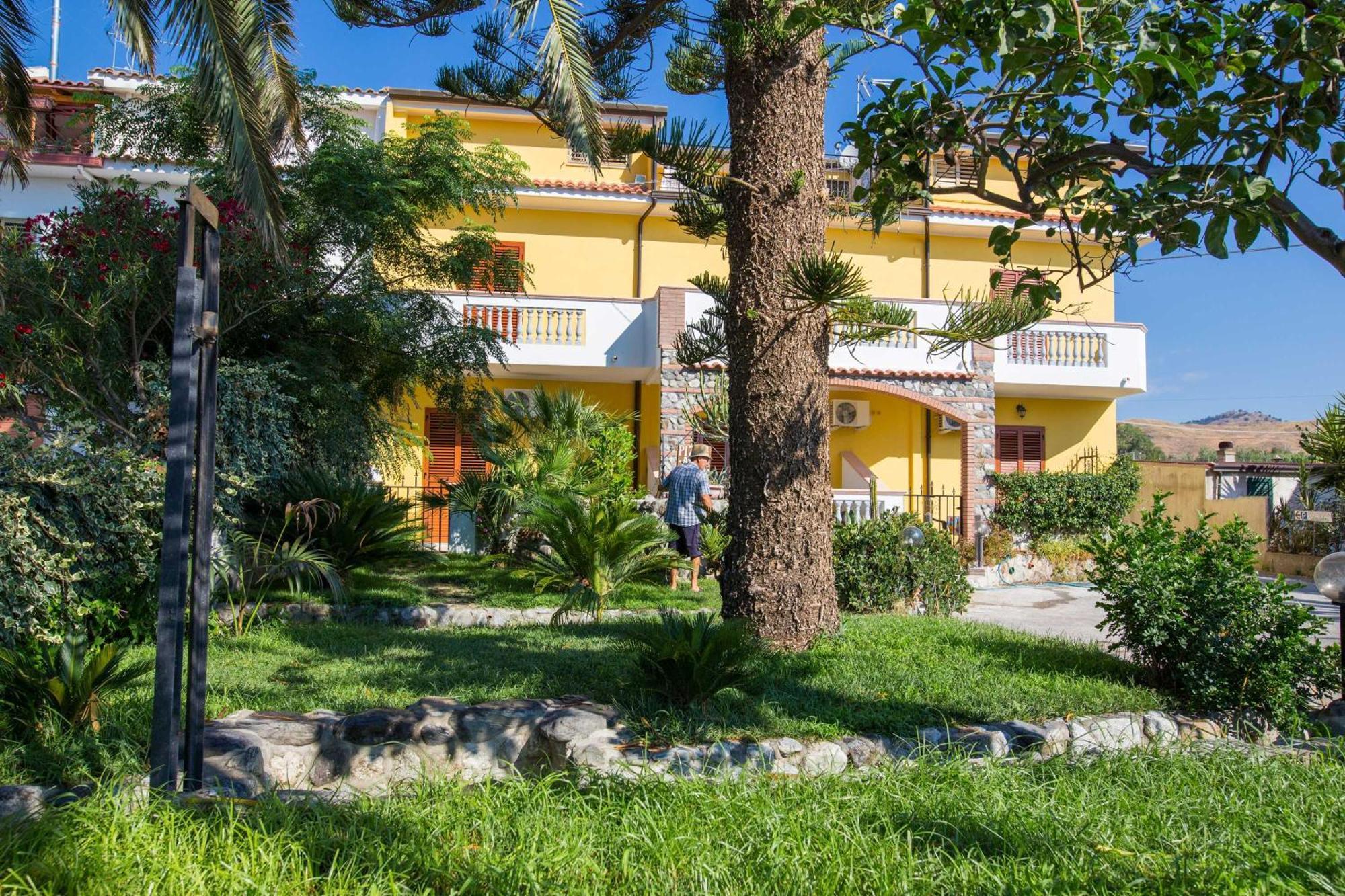 B&B Casa Cosmano บรังกาเลโอเน มารีนา ภายนอก รูปภาพ