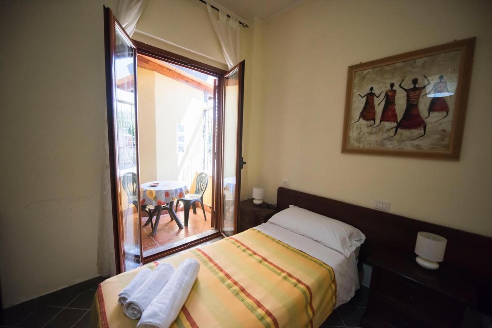 B&B Casa Cosmano บรังกาเลโอเน มารีนา ภายนอก รูปภาพ