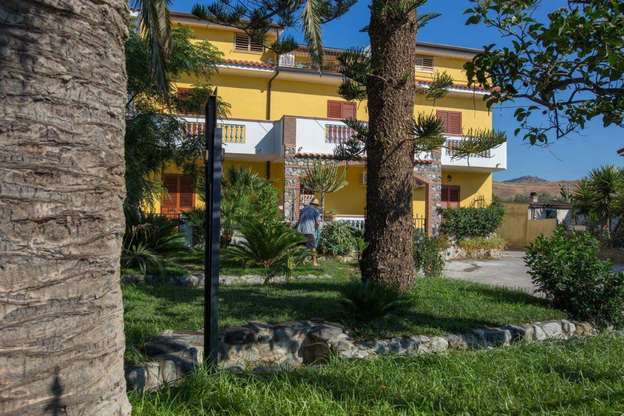 B&B Casa Cosmano บรังกาเลโอเน มารีนา ภายนอก รูปภาพ